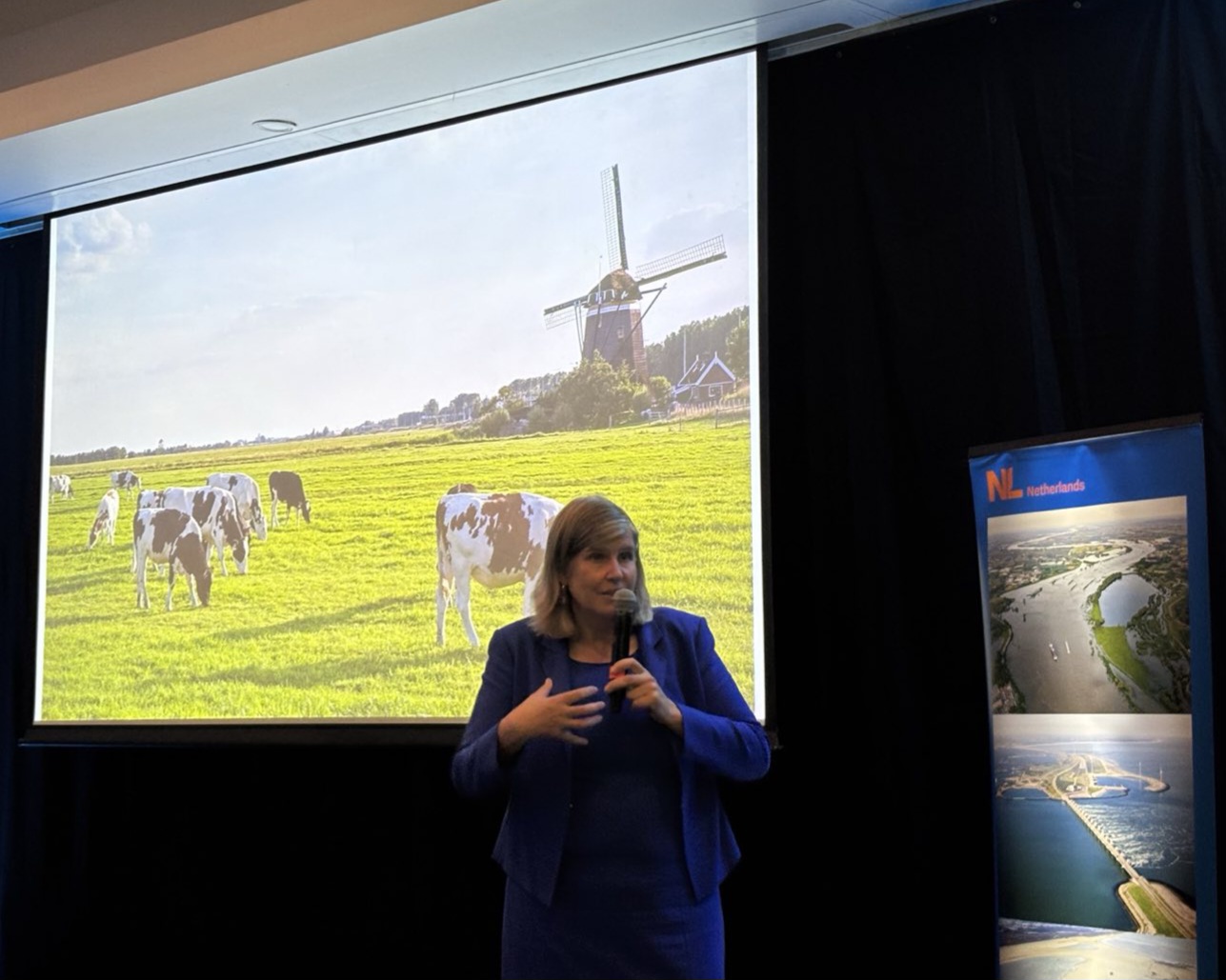 Meike van Ginneken speaking about water management in the Netherlands.