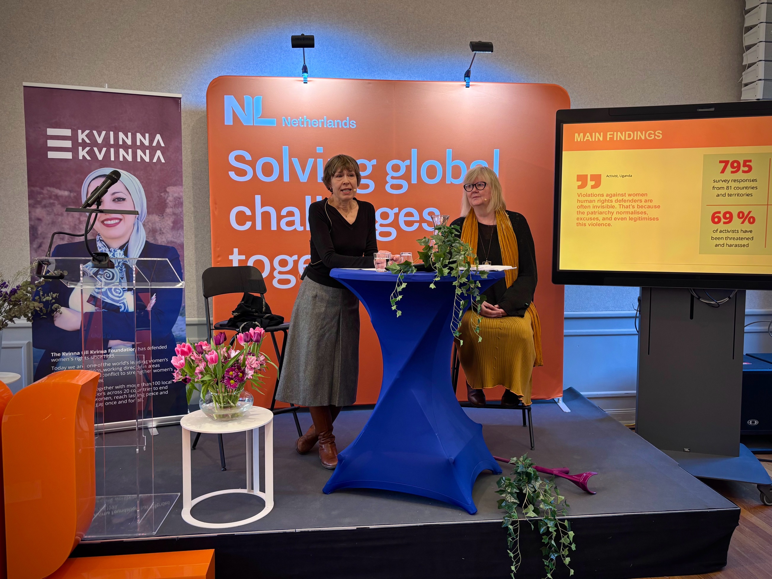 Kvinna till Kvinna's report authors present the report on stage