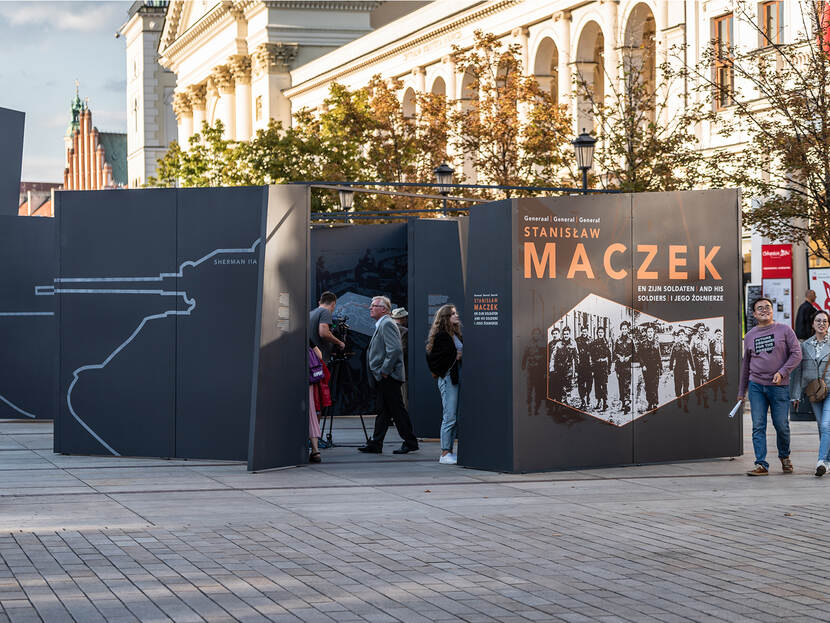 Outdoor exhibition “General Maczek and his Soldiers” on the streets in Warsaw.
