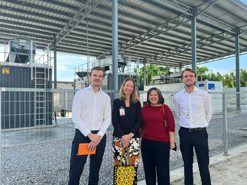 Frans Kirpestein, Eva Oskam, Li Huan Hoh and Machiel van Stralen at the Hydrogen Production Plant