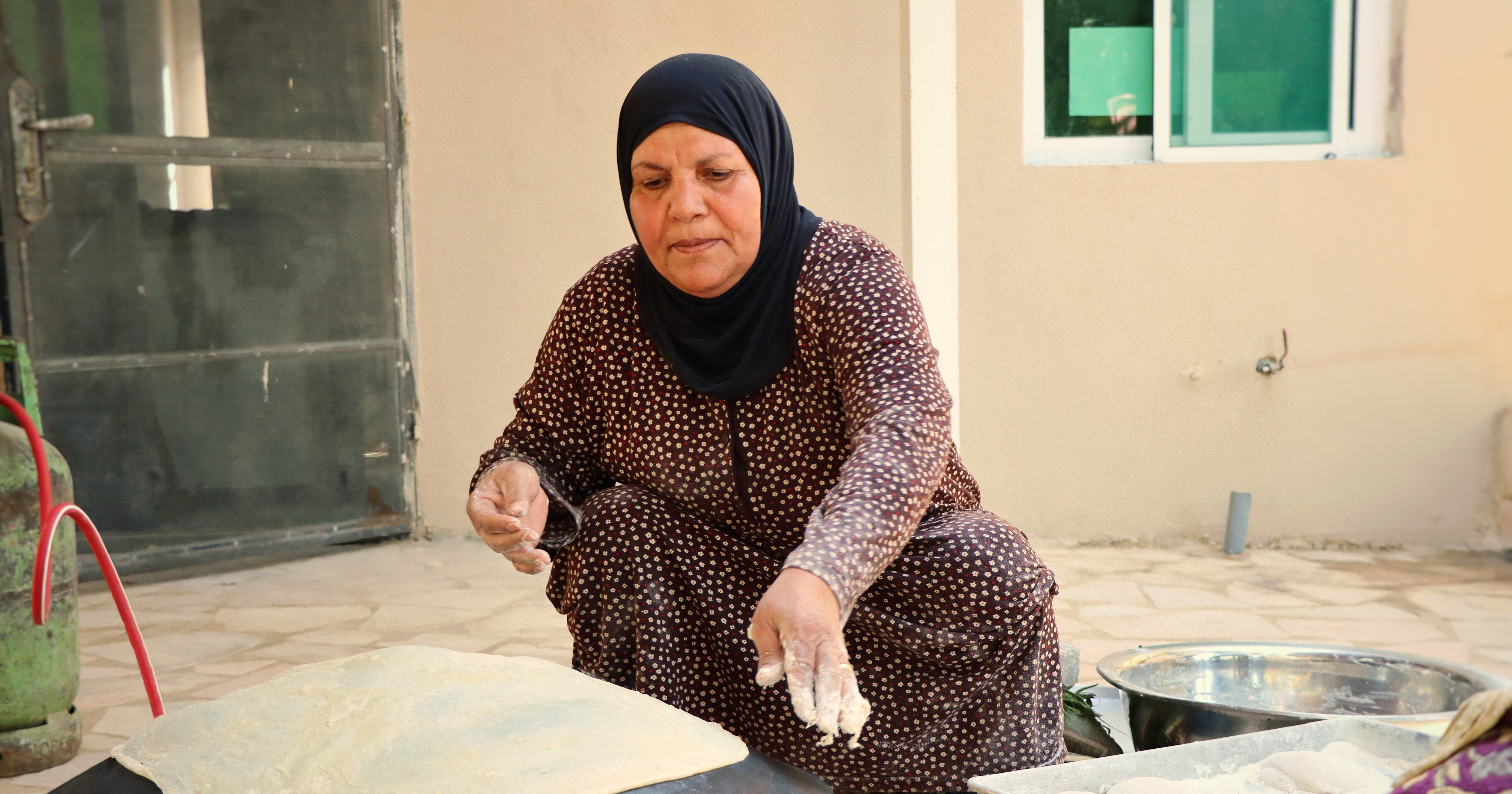 Dutch Shiraka program supports women in hospitality skills like preparation of Mansaf, Jordan's national dish for tourists in southern Jordan.