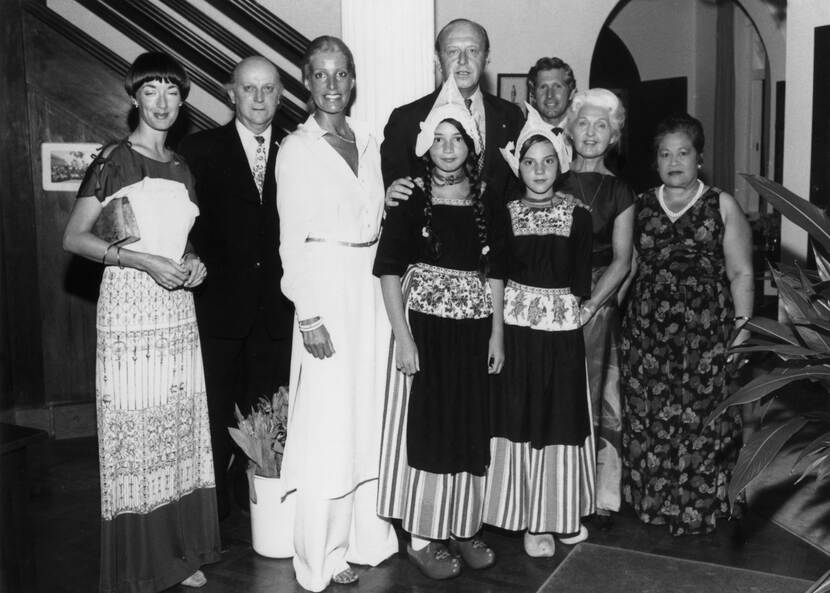 Ambassador Schaepman and his family, 1977