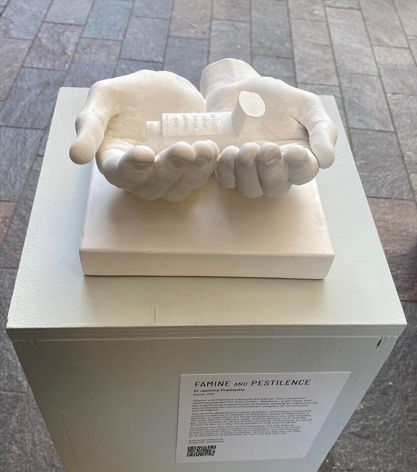 statue of an Inhaler by Jasmine Pradissitto